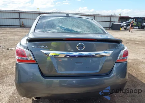 2015 Nissan Altima 2.5/2.5 S/2.5 Sl/2.5 Sv from USA, damaged, VIN 1N4AL3APXFN883227